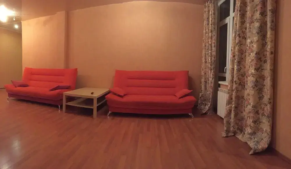 Нижний Новгород: Apartment on Meditsinskaya 1a