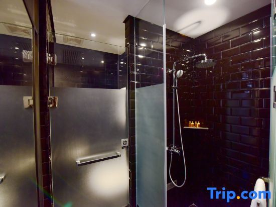 Тяньцзинь: Vienna Zhihao Hotel (Tianjin YangliuQing shijia Courtyard)
