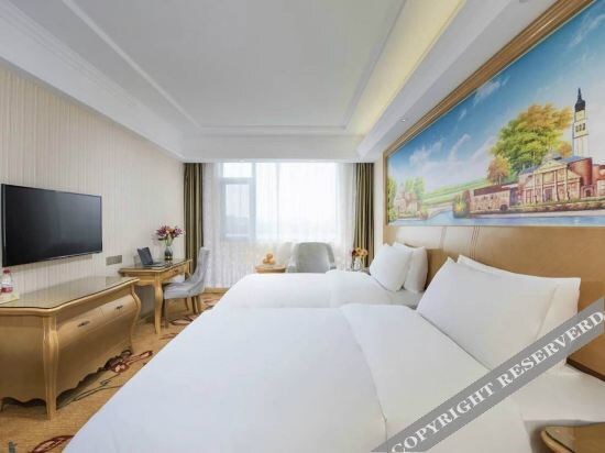 Тяньцзинь: Vienna Hotel (Tianjin Youyi Road Wudadao)