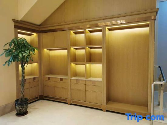 Тяньцзинь: Vienna Hotel  Tianjin railway station Haihe Jinwan