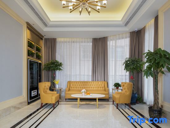 Тяньцзинь: Vienna Hotel  Tianjin railway station Haihe Jinwan