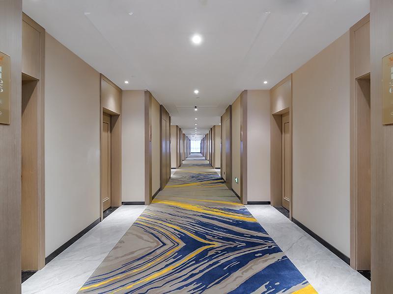 Тяньцзинь: Vienna Hotel Tianjin Jinzhong Street