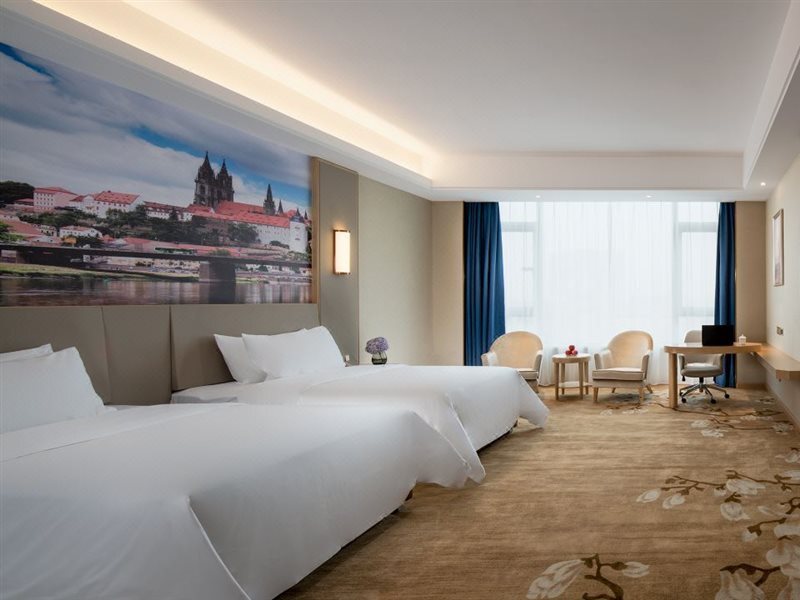 Дунгуань: Vienna International Hotel (Dongguan Qishi Center)