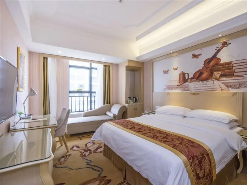 Дунгуань: Vienna International Hotel (Dongguan Shilong Huixing Business Center)