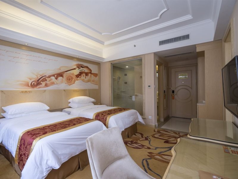 Дунгуань: Vienna International Hotel (Dongguan Shilong Huixing Business Center)