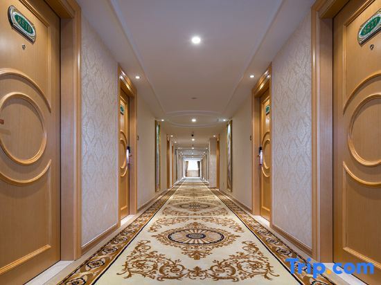 Дунгуань: Vienna Hotel (Dongguan Huangjiang Tianxin)