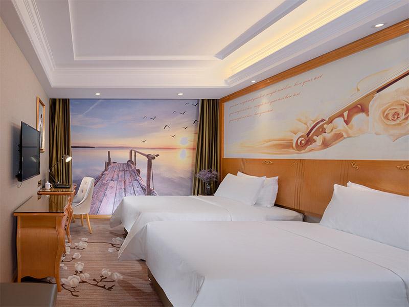 Дунгуань: Vienna Hotel Guangdong Dongguan Humen High-Speed Railway Station