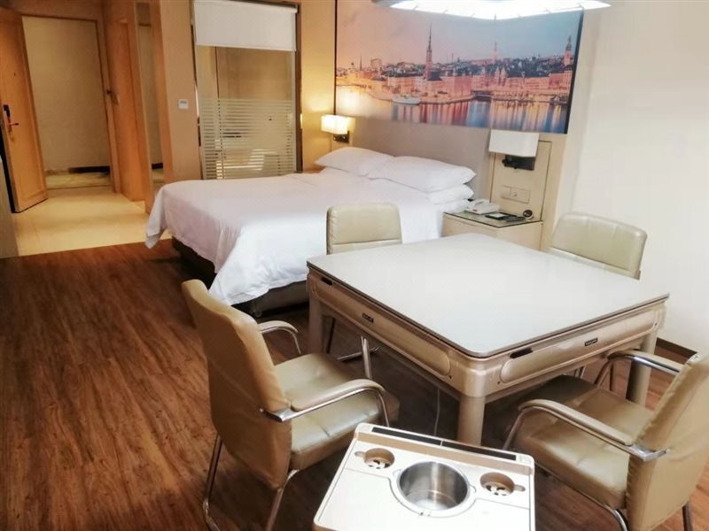 Дунгуань: Vienna International Hotel (Dongguan Binhaiwan Jiananlu )