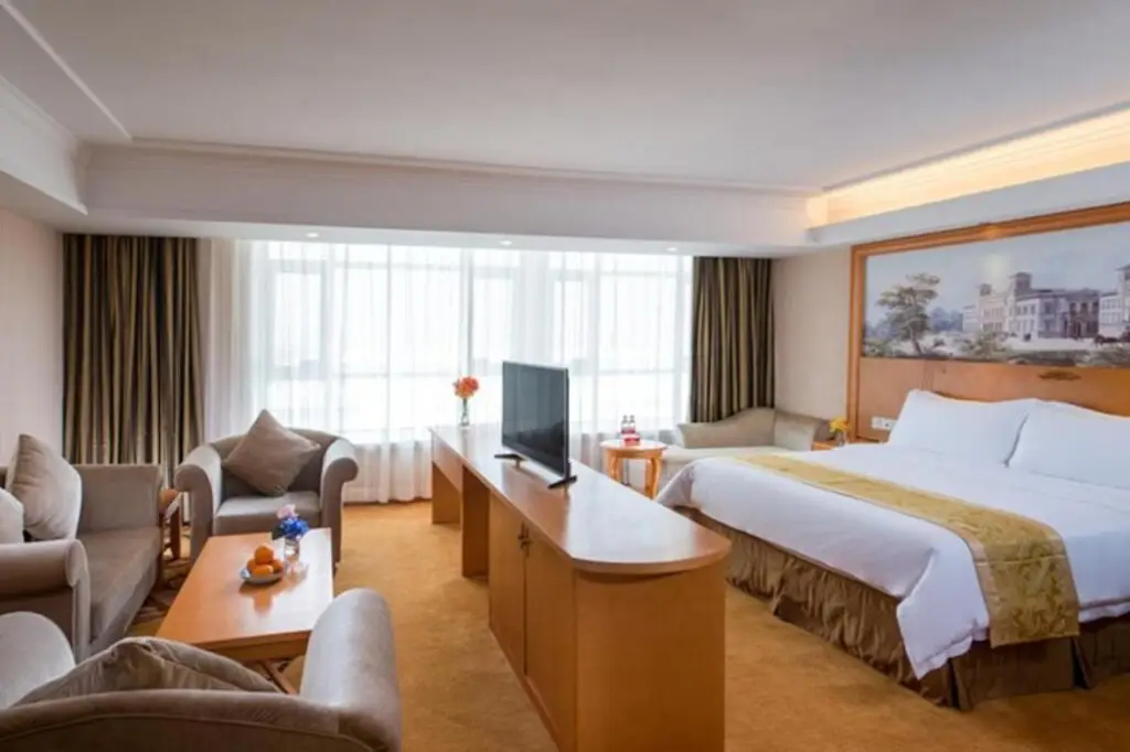 Дунгуань: Vienna Hotel Guangdong Dongguan Songshanhu Huawei