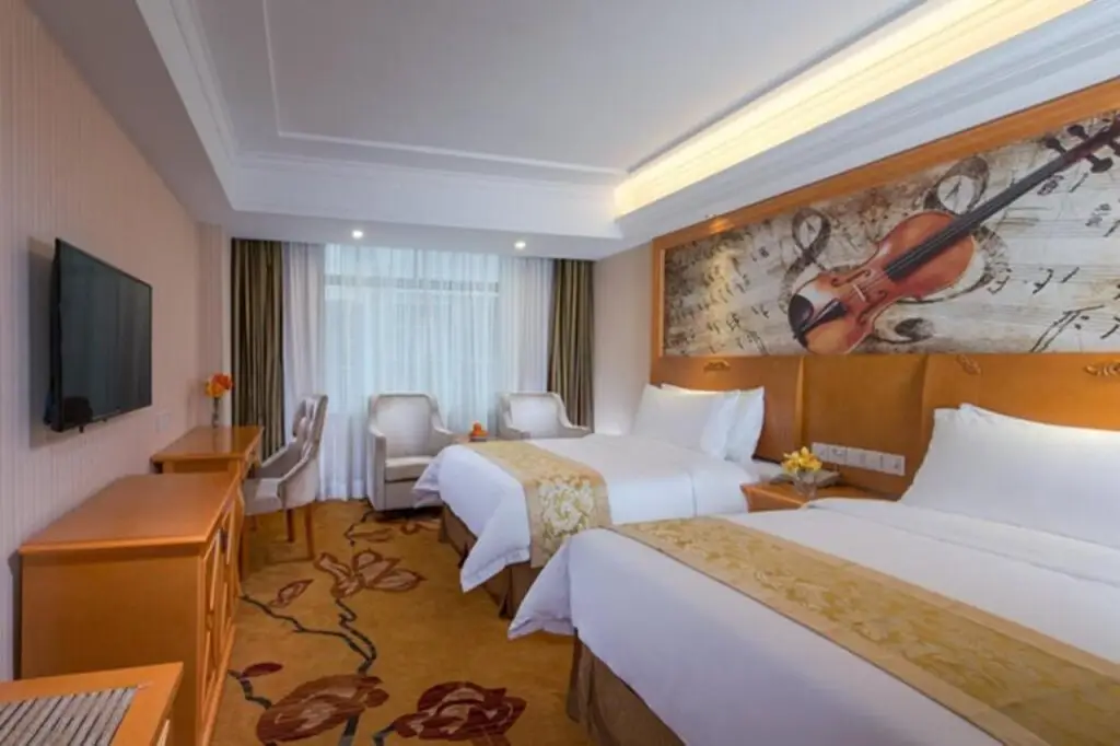 Дунгуань: Vienna Hotel Guangdong Dongguan Songshanhu Huawei