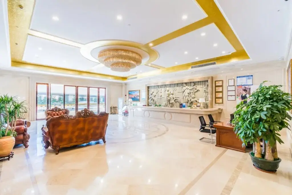 Фошань: Vienna International Hotel (Foshan Shunde Jun'an Lehuicheng)