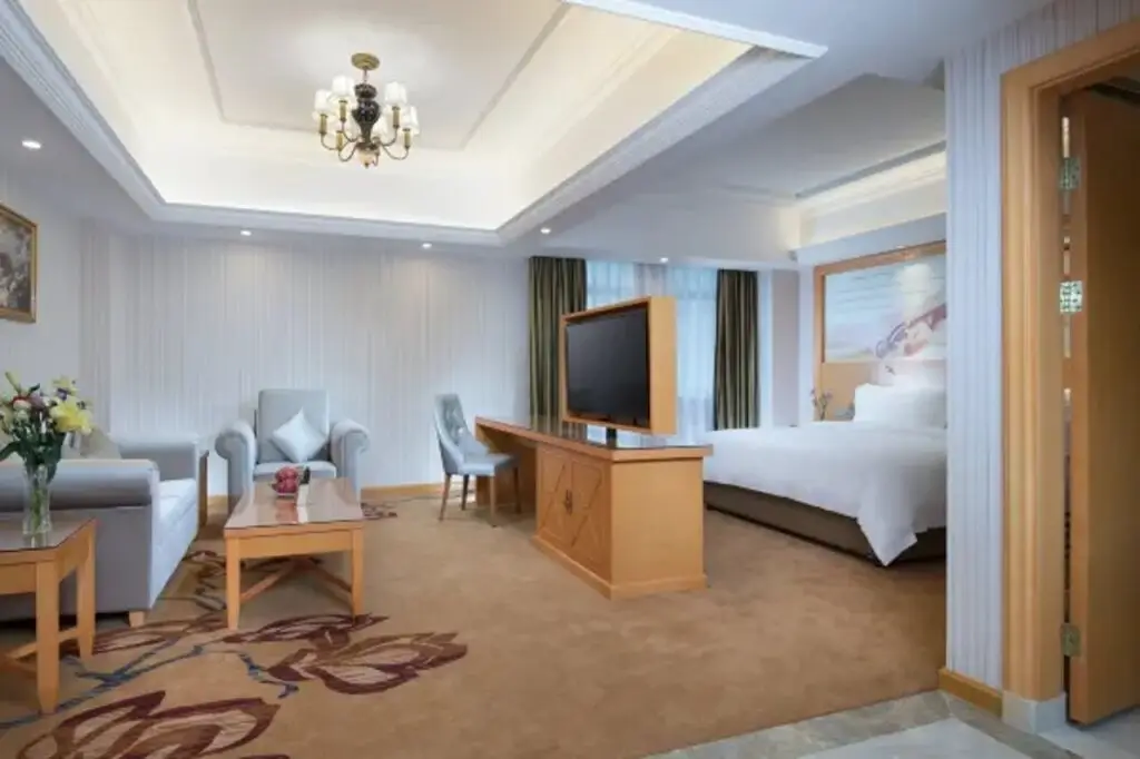 Чжуншань: Vienna Hotel Guangdong Zhongshan Caihong Avenue