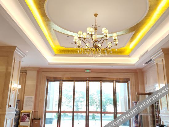 Чжуншань: Vienna Hotel Guangdong Zhongshan South Area Passenger Station