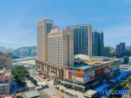 Фошань: Vienna International Hotel (Li Guang Load Yong Run Plaza)