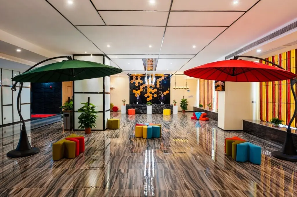 Фошань: Vienna International Hotel (Li Guang Load Yong Run Plaza)