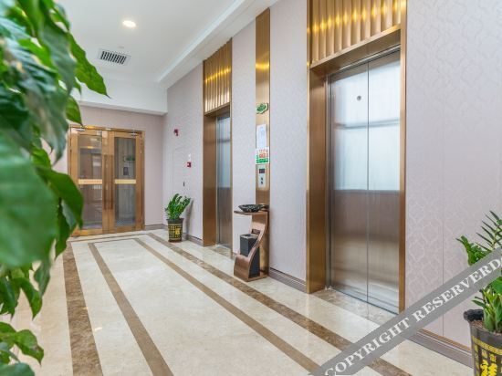 Гуанчжоу: Vienna International Hotel  (Nansha Passenger Port Station Tianhou Palace)