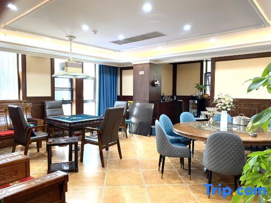 Гуанчжоу: Vienna Hotel (Guangzhou Conghua Taiping Subway Station)