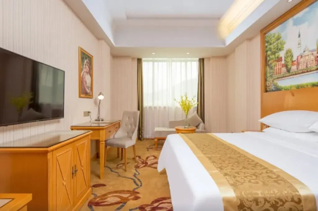 Гуанчжоу: Vienna Hotel (Guangzhou Zengcheng Plaza Subway Station Branch)