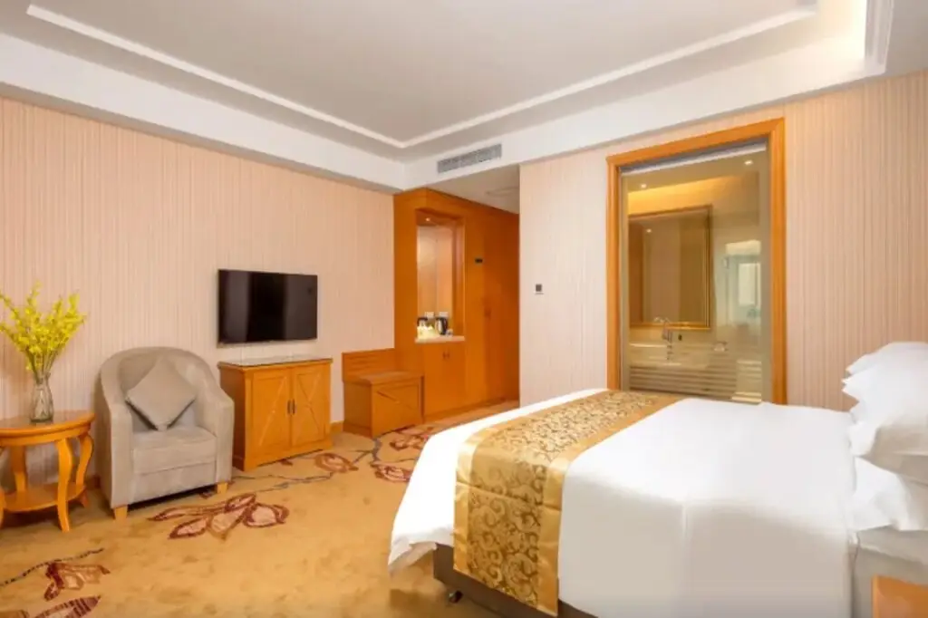 Гуанчжоу: Vienna Hotel (Guangzhou Zengcheng Plaza Subway Station Branch)