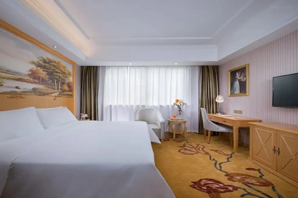 Гуанчжоу: Vienna Hotel Guangzhou Panyu Asia Games City