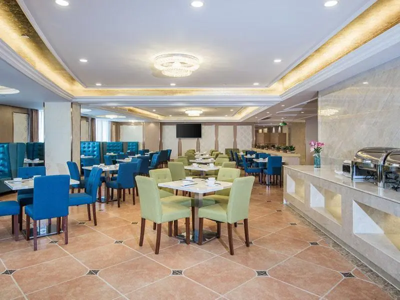 Гуанчжоу: Vienna Hotel Guangzhou Baiyun Airport Huadu Avenue