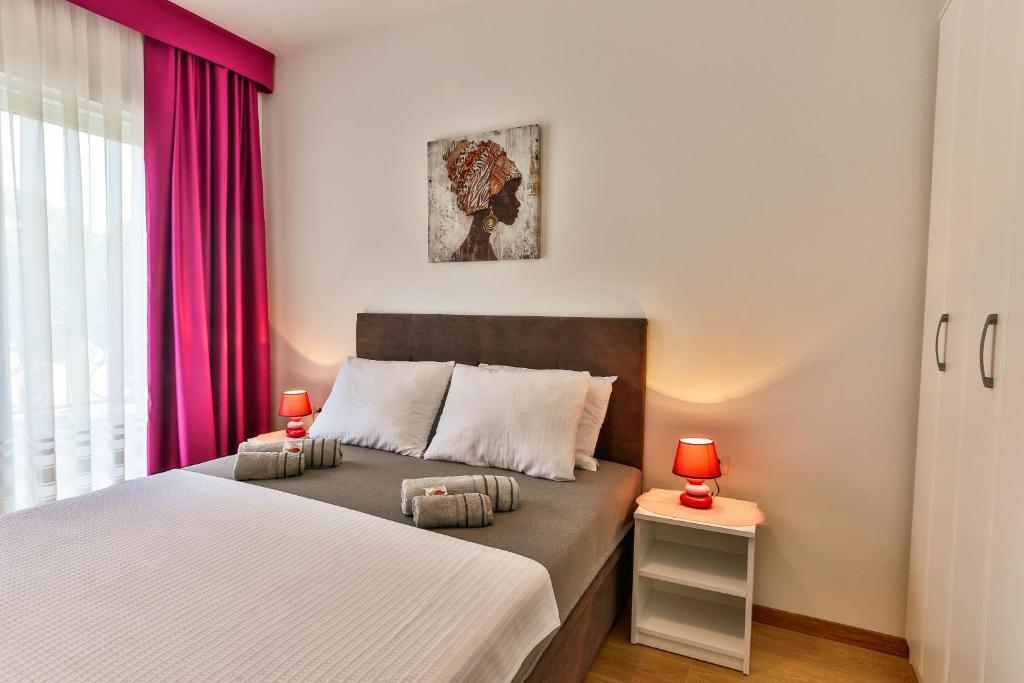 Сутоморе: Apartments Royal Lux