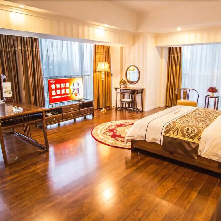 Куньмин: Lantis Hotel