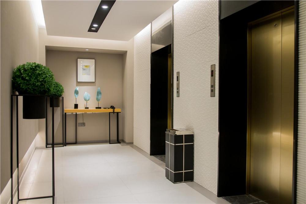 Шанхай: Home Inn Business Trip Gold Shanghai North Bund Dalian Road Metro Station