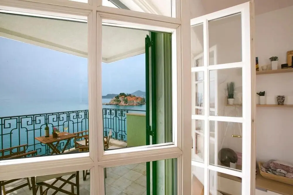 Свети-Стефан: Sveti Stefan Beach Apartment
