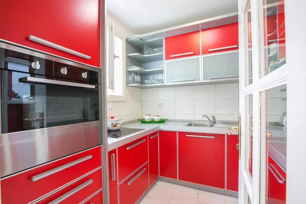 Свети-Стефан: Sveti Stefan Beach Apartment