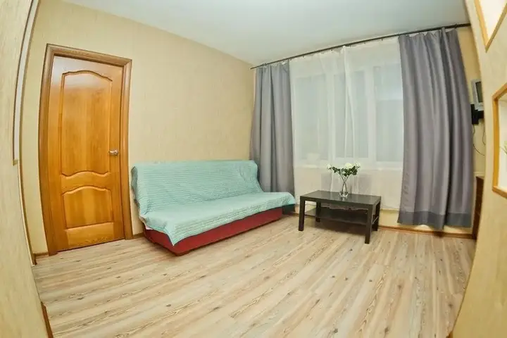 Нижний Новгород: Apartments on Gorkogo square 1