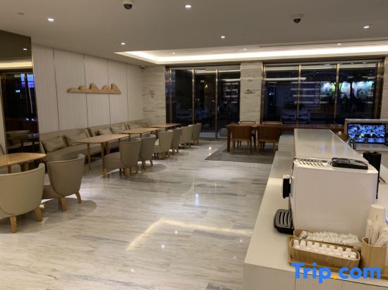 Шанхай: JI Hotel (Shanghai Nanxiang Taimao Commercial Plaza)