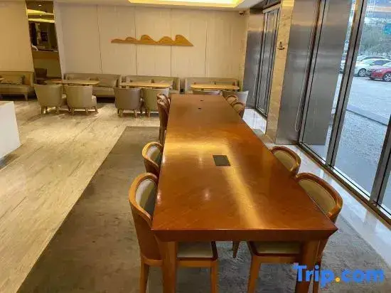 Шанхай: JI Hotel (Shanghai Nanxiang Taimao Commercial Plaza)