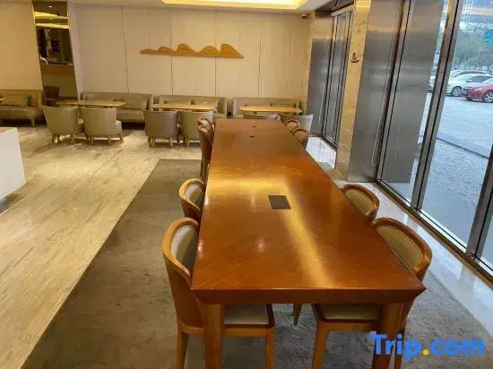 Шанхай: JI Hotel (Shanghai Nanxiang Taimao Commercial Plaza)