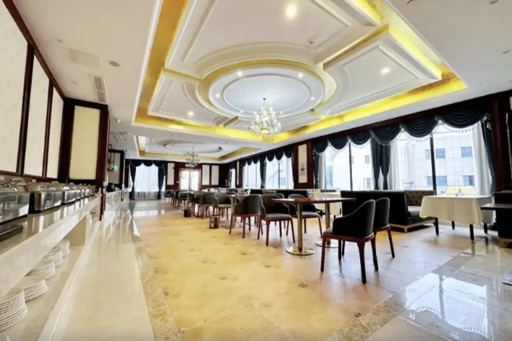 Цзясинь: Vienna International Hotel (Pinghu Zhangjiang Science and Technology Park)