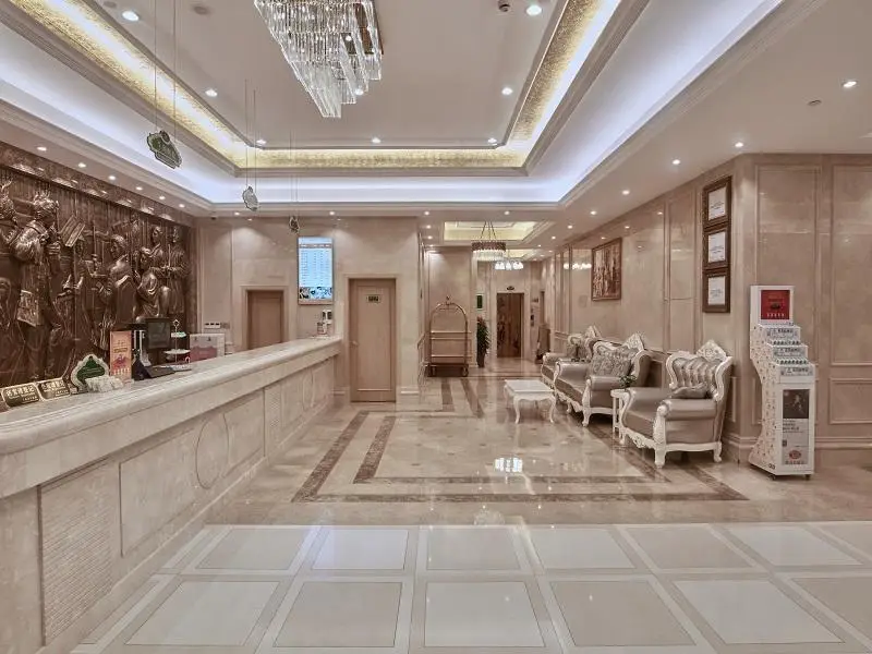 Шанхай: Vienna Hotel Shanghai Hongqiao Airport Xinsong Road