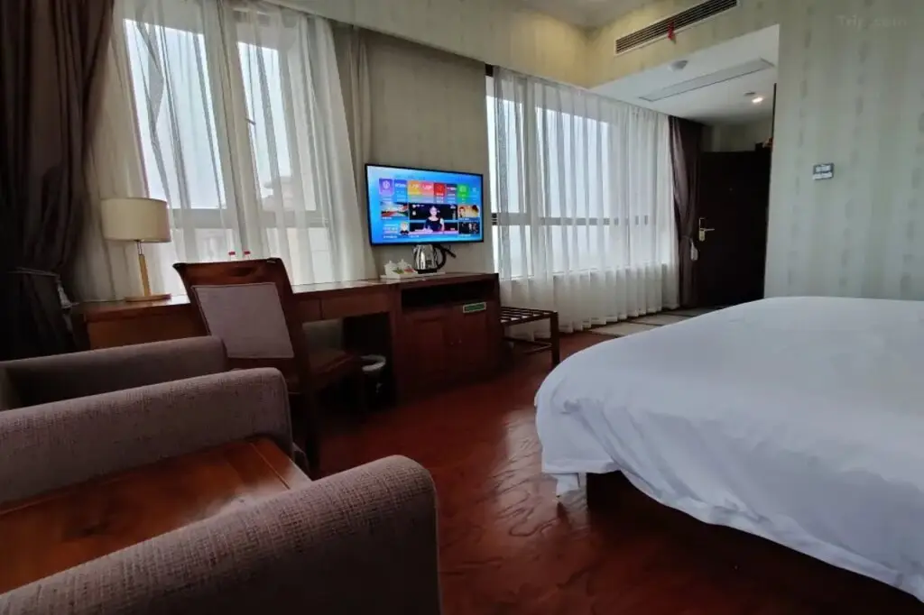 Шанхай: Vienna Classic Hotel (Shanghai Tinglin)