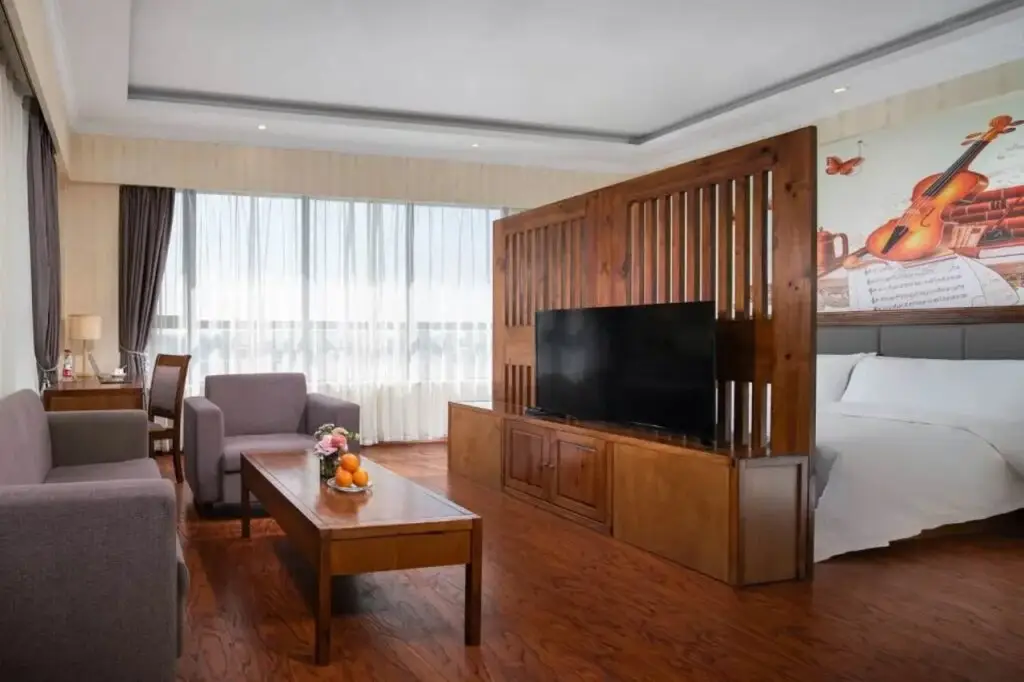 Шанхай: Vienna Classic Hotel (Shanghai Tinglin)