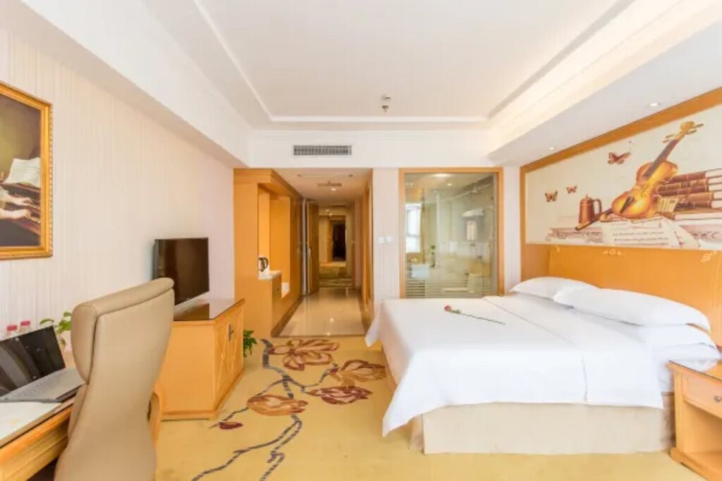 Шанхай: Vienna Hotel (Kunshan Phoenix City)