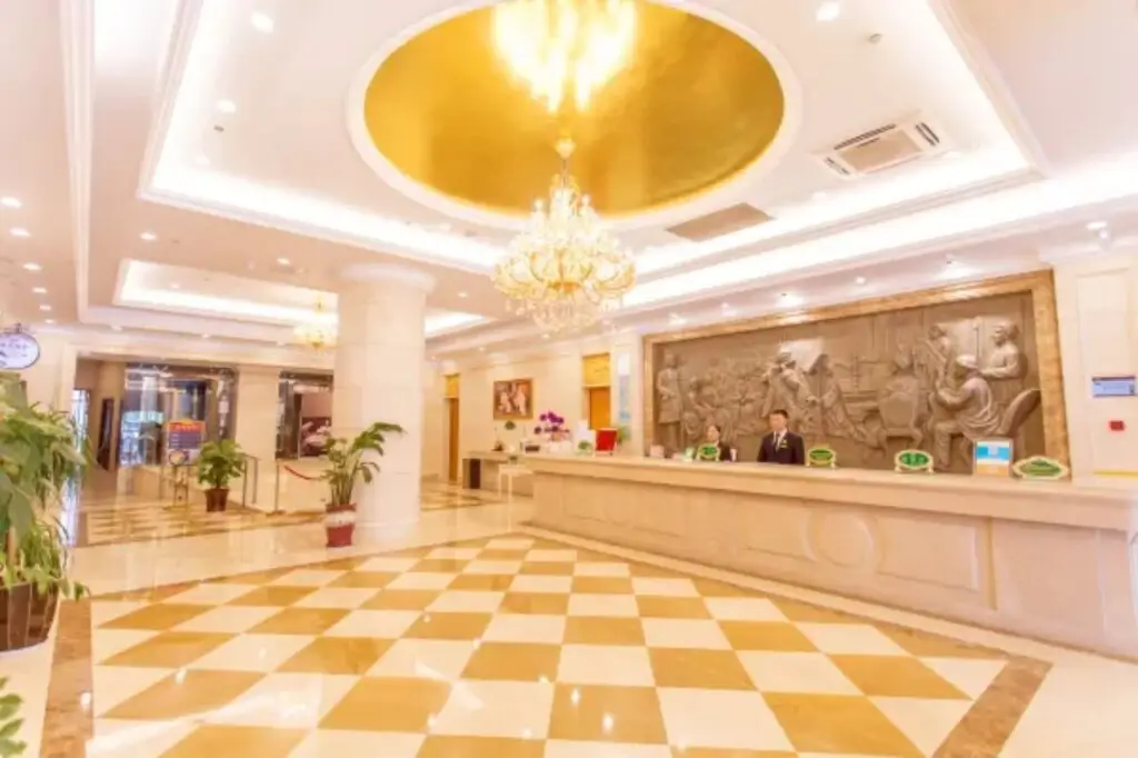 Шанхай: Vienna Hotel (Kunshan Phoenix City)