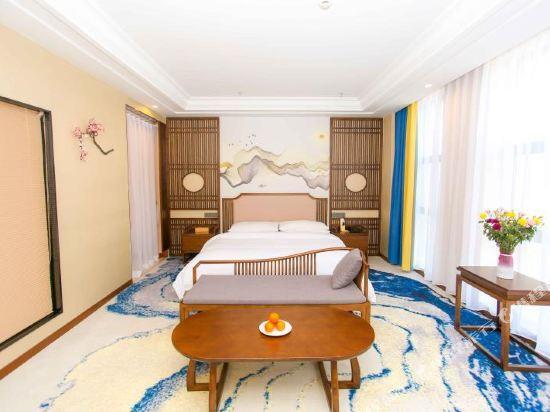 Шанхай: Vienna International Hotel (Kunshan Lujia Inspiration Square Town)