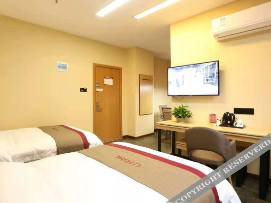 Сяогань: Thank Inn Plus Hotel (Tianxia Gongguan)