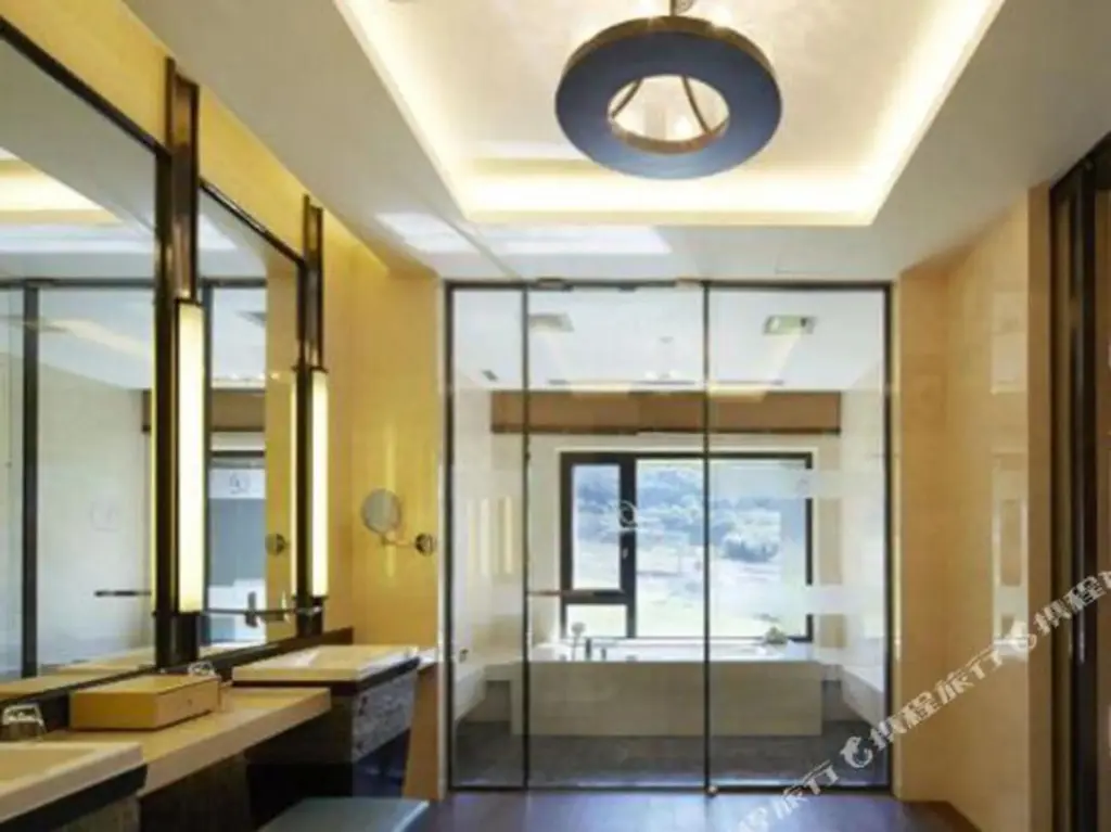 Цзилинь: Lake Songhua Seibu Prince Hotel