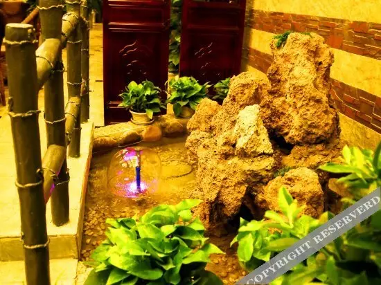 Лешан: Mount Emei Hyatt Hotel (Foguang Square Pedestrian Street Branch)
