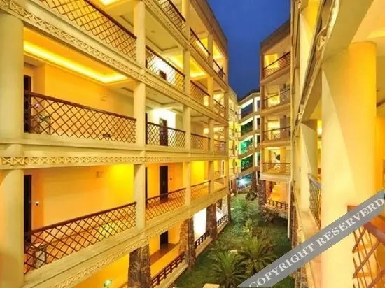 Сяньнин: Jiayushan Lake Hot Spring Resort Hotel