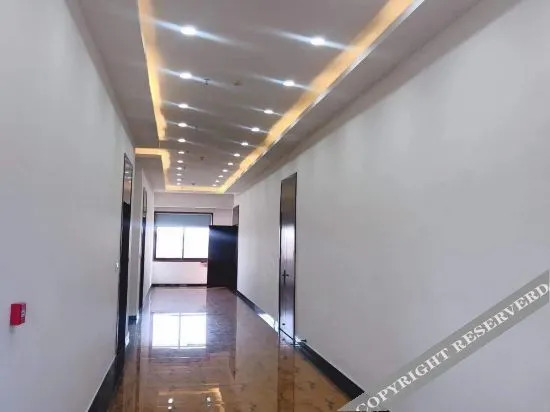 Линьи: City 118 Boutique Hotel Linyi Jiaxing fruit market shop