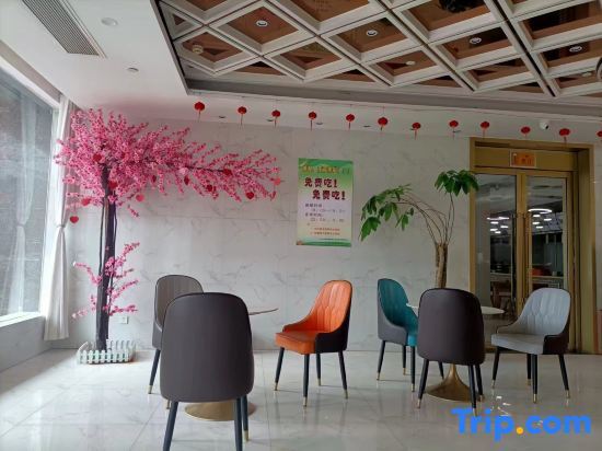 Шэньцю: Junfeng Elegant Hotel (Shenqiu North Railway Station)