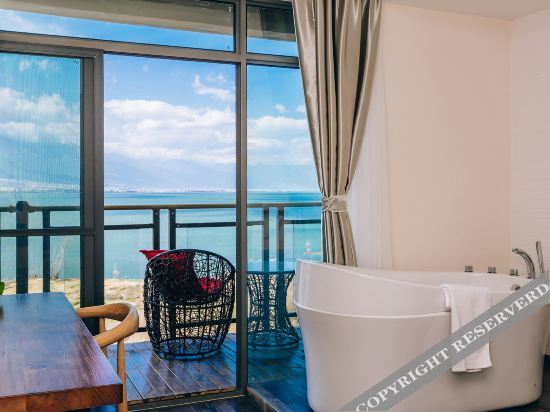 Дали: Yunhai Peninsula Full Seaview Hostel