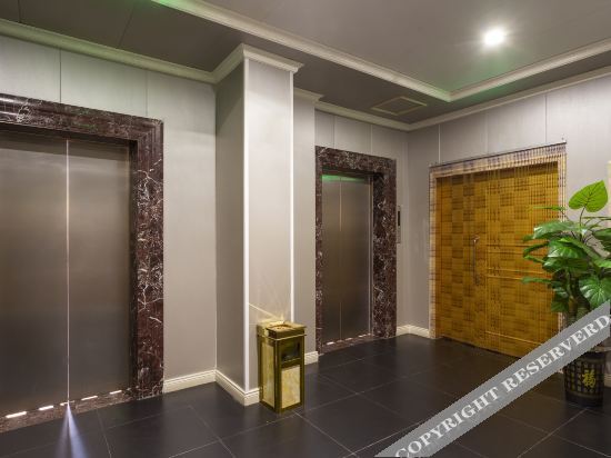 Хайкоу: 24 Hours Hotel Haikou Xikaton