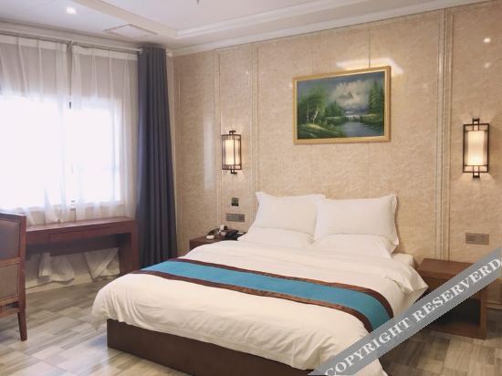 Хайкоу: 24 Hours Hotel Haikou Xikaton